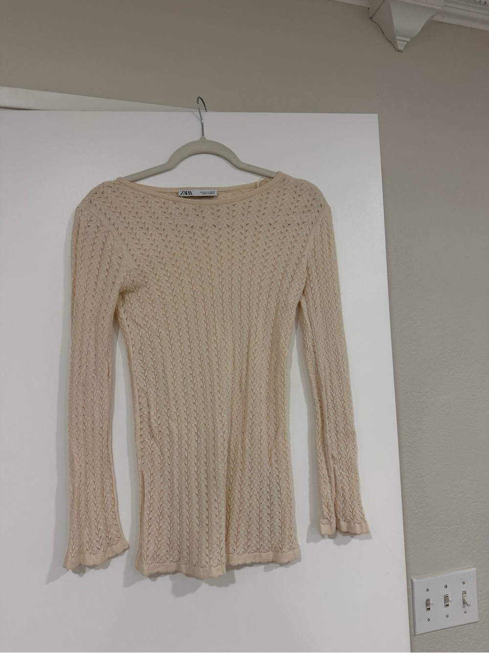 ZARA longline Cream Cable-Knit Long Sleeve light weight Top scalloped trim